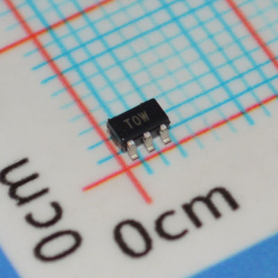 ADT6501SRJZP085RL7 85°C Thermal Switch ±1°C Accuracy 2.7V-5.5V SOT-23-5 10μA Low Power AEC-Q100