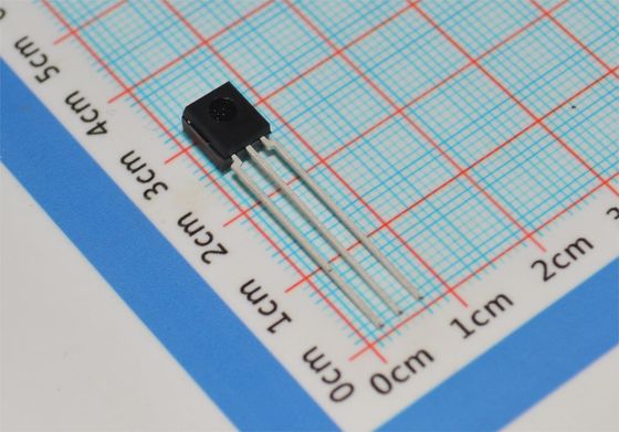 P34836 5G NR RF Power Amplifier 3.3-5V Supply 28dB Gain 30-6000MHz QFN-16 +105°C Operation Integrated Bias Control