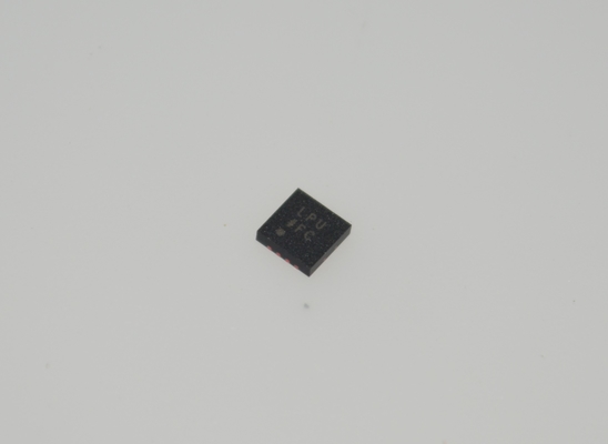 ADM7170ACPZ-3.3-R7 3.3V 2A LDO Regulator 1.8-6.5V Input 1μV RMS Noise 75dB PSRR LFCSP-8 -40°C to +125°C AEC-Q100
