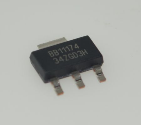 REG1117-3.3 Ultra-Low Dropout High-Accuracy 3.3V Voltage Regulator with 1A Output Current Limit Thermal Protection and Enable in Miniature Packages