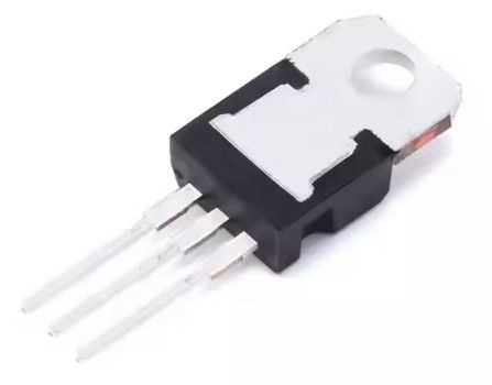 L7805CV-DG 5V 1.5A Linear Voltage Regulator Thermal Overload Protection Short Circuit Safe TO-220 Package Wide 7V-35V Input Range, Ideal for Power Supply & Industrial Control
