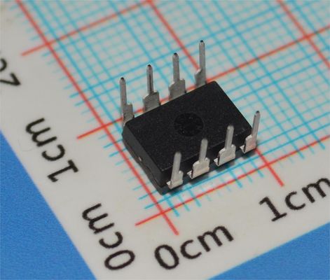 AD820AN 5MHz Precision Op Amp, ±18V Supply, 3mV Offset, 1μA Bias Current, DIP-8, -40°C to +85°C