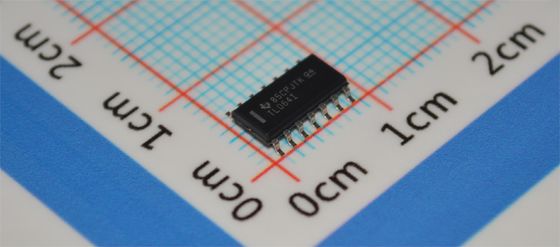 TL064IDR Quad Low-Noise JFET Op Amp 1MHz Bandwidth ±18V Supply 5pA Input Bias 10mV Offset SOIC-14 -40°C to +125°C Industrial-Grade