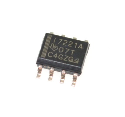 ISO7221ADR Digital Isolator 1-Channel 150Mbps High-Speed 3kVrms Isolation 3.1ns Delay 2.7-5.5V Wide Voltage -40°C to +125°C SOIC-8 Package
