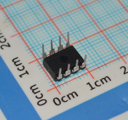 AD820AN Op-Amp 5MHz BW 16V/µs Slew Single/Dual Supply Low 1.8mA Current Rail-to-Rail Out -40°C~125°C 8-Pin DIP/SOIC Industrial Grade