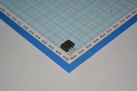 LM1085ISX-3.3 3.3V Fixed 3A Output Low Dropout (1.5V) Thermal and Current Protection TO-263 Package 4.75V-15V Input Fast Response Industrial Temp (-40°C to +125°C)