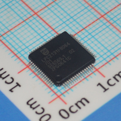 LPC2131FBD64/01,15 ARM7 MCU 32-bit RISC Core 64KB Flash 16KB RAM 60MHz Speed USB 2.0 2x UART 64-LQFP -40°C to +85°C Industrial Grade
