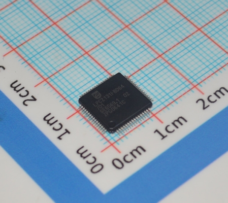 LPC2131FBD64/01,15 ARM7 MCU 32-bit RISC Core 64KB Flash 16KB RAM 60MHz Speed USB 2.0 2x UART 64-LQFP -40°C to +85°C Industrial Grade
