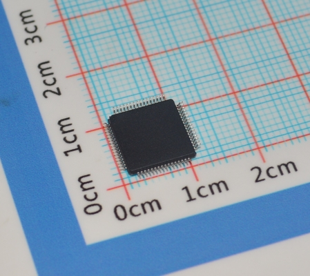 LPC2131FBD64/01,15 ARM7 MCU 32-bit RISC Core 64KB Flash 16KB RAM 60MHz Speed USB 2.0 2x UART 64-LQFP -40°C to +85°C Industrial Grade