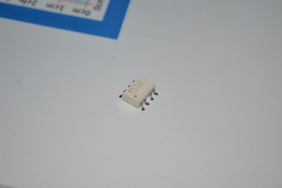 TLP350H High-Speed 1Mbps IGBT/MOSFET Gate Driver with 0.7A/0.5A Output 15kV/μs Immunity 5mA Threshold 5000Vrms Isolation CMOS-Compatible in Compact SO6 Package
