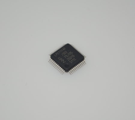LPC1114FBD48/302 ARM Cortex-M0 32-bit MCU 50MHz CPU 32KB Flash 8KB SRAM 12-bit ADC 42 GPIOs UART/SPI/I2C Low Power < 1μA Deep Sleep