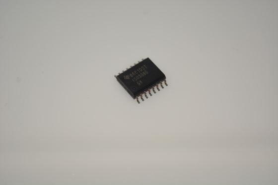 CP2102-GMR USB-UART Bridge Single-Chip Solution Integrated USB & Crystal 9600 bps to 2 Mbps Baud 512-Byte Buffer Full GPIO Compact QFN Royalty-Free Drivers