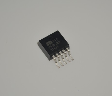 MIC29302WU 3A Ultra-Low Dropout Voltage Regulator with High PSRR Error Flag Adjustable Output Thermal & Current Protection for Demanding Industrial & Automotive Systems