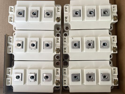 SKM400GAR12E4 1200V 400A IGBT Module Low Vce(sat) High Short Circuit Ruggedness Low Switching Loss High Isolation Industrial Grade For Solar Inverters and High Power UPS