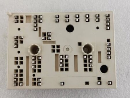 35ACC12F4V1 12V 3.5A Automotive PNP Transistor Low VCE(sat) 250mV High Current Gain SOT-223 Package AEC-Q101 Qualified For Load Switching and Motor Control in Vehicles
