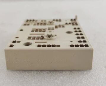 35ACC12F4V1 12V 3.5A Automotive PNP Transistor Low VCE(sat) 250mV High Current Gain SOT-223 Package AEC-Q101 Qualified For Load Switching and Motor Control in Vehicles