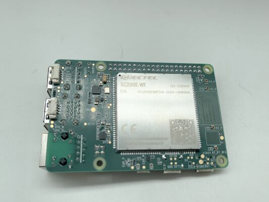 SC200EWFDA-G55-UNNNA SMD alum electrolytic 200V rated 105°C low impedance long life high ripple -40 to +105°C for power and LED