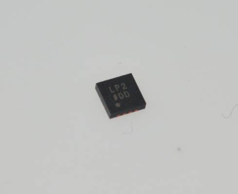 ADM7172ACPZ-R7 6.5V 2A Ultra-Low Noise LDO 1μV RMS Noise 75dB PSRR @1MHz 2.3-6.5V Input LFCSP-8 -40°C to +125°C